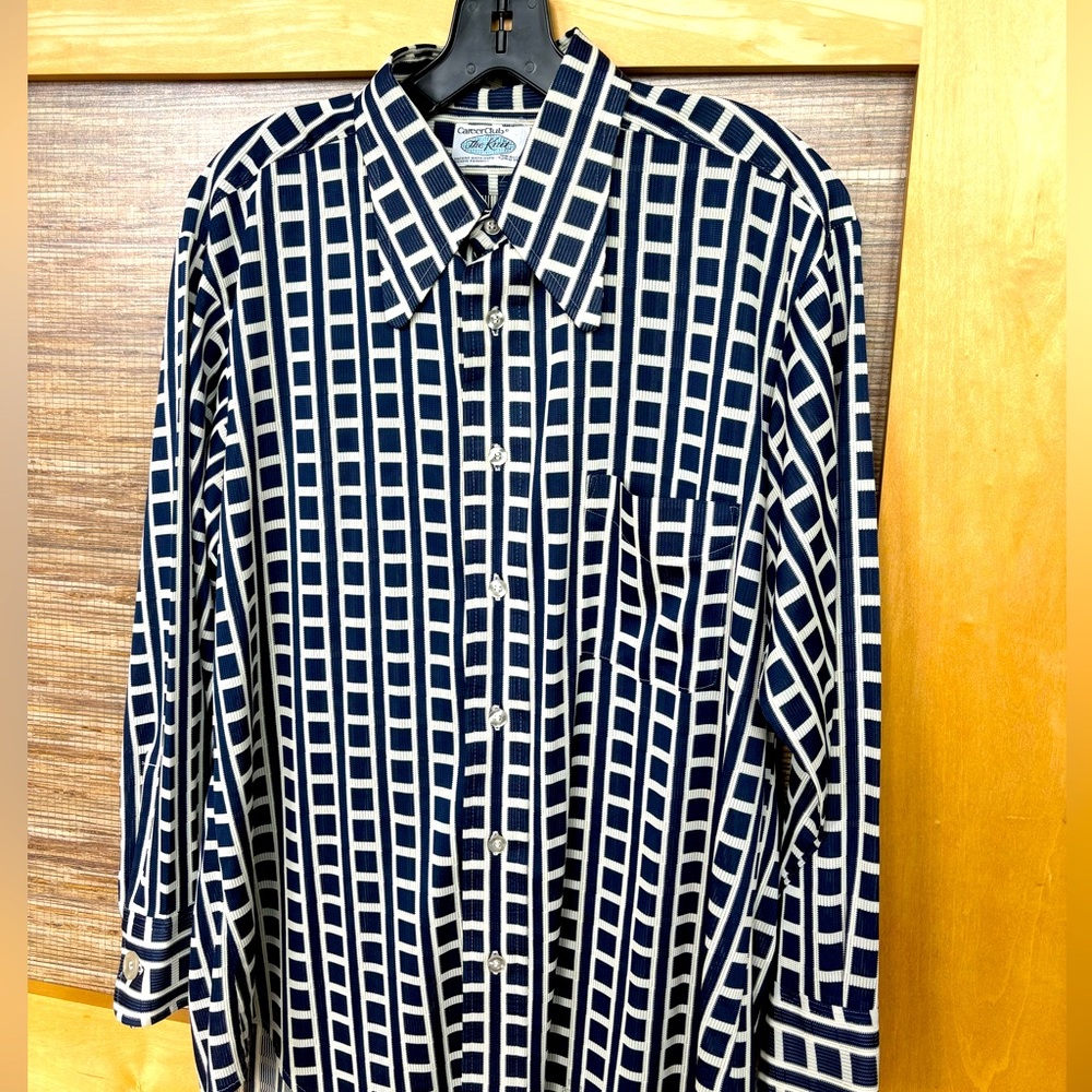 Vintage Men’s 1970’s geometric dress shirt - Picture 1 of 12